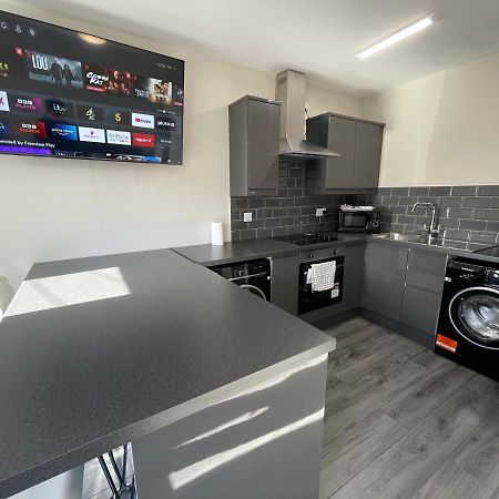 Hosted By Ryan - 1 Bedroom Apartment Λίβερπουλ Εξωτερικό φωτογραφία