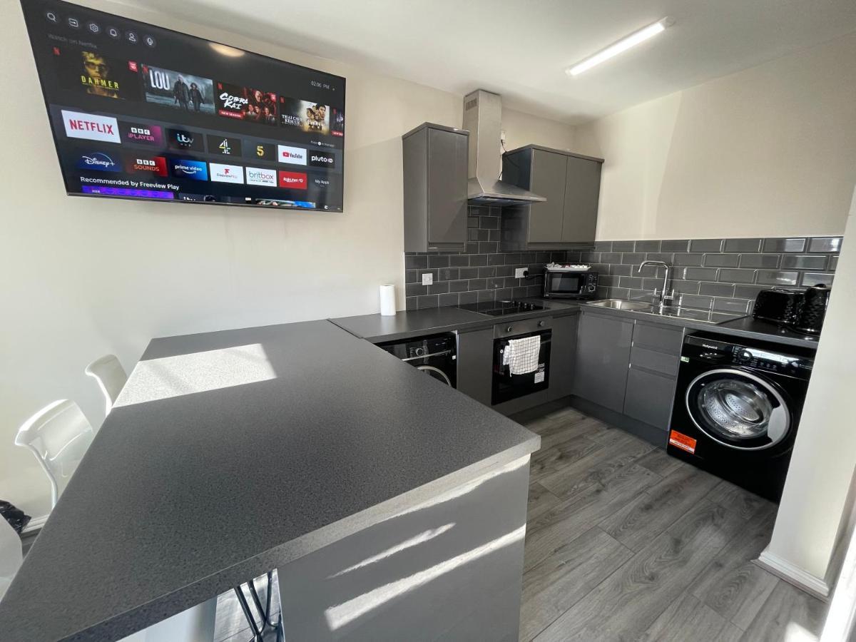Hosted By Ryan - 1 Bedroom Apartment Λίβερπουλ Εξωτερικό φωτογραφία